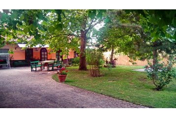 Servie Privát Palić, Exterieur